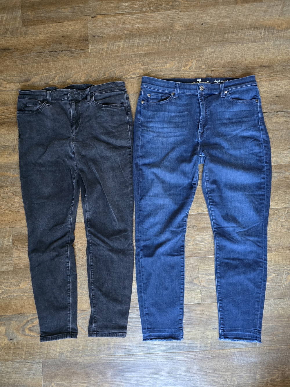 Bundle (2) Premium Denim Jeans: 7 For All Mankind & Joe's Jeans Size 32